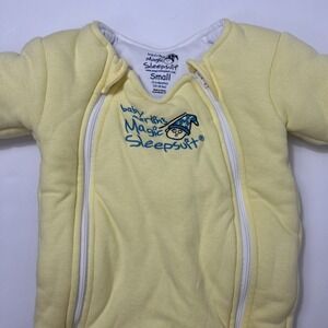 Baby Merlin's Magic Sleepsuit Size Small  (3–6 Months)   Cotton Blend Zip Yellow